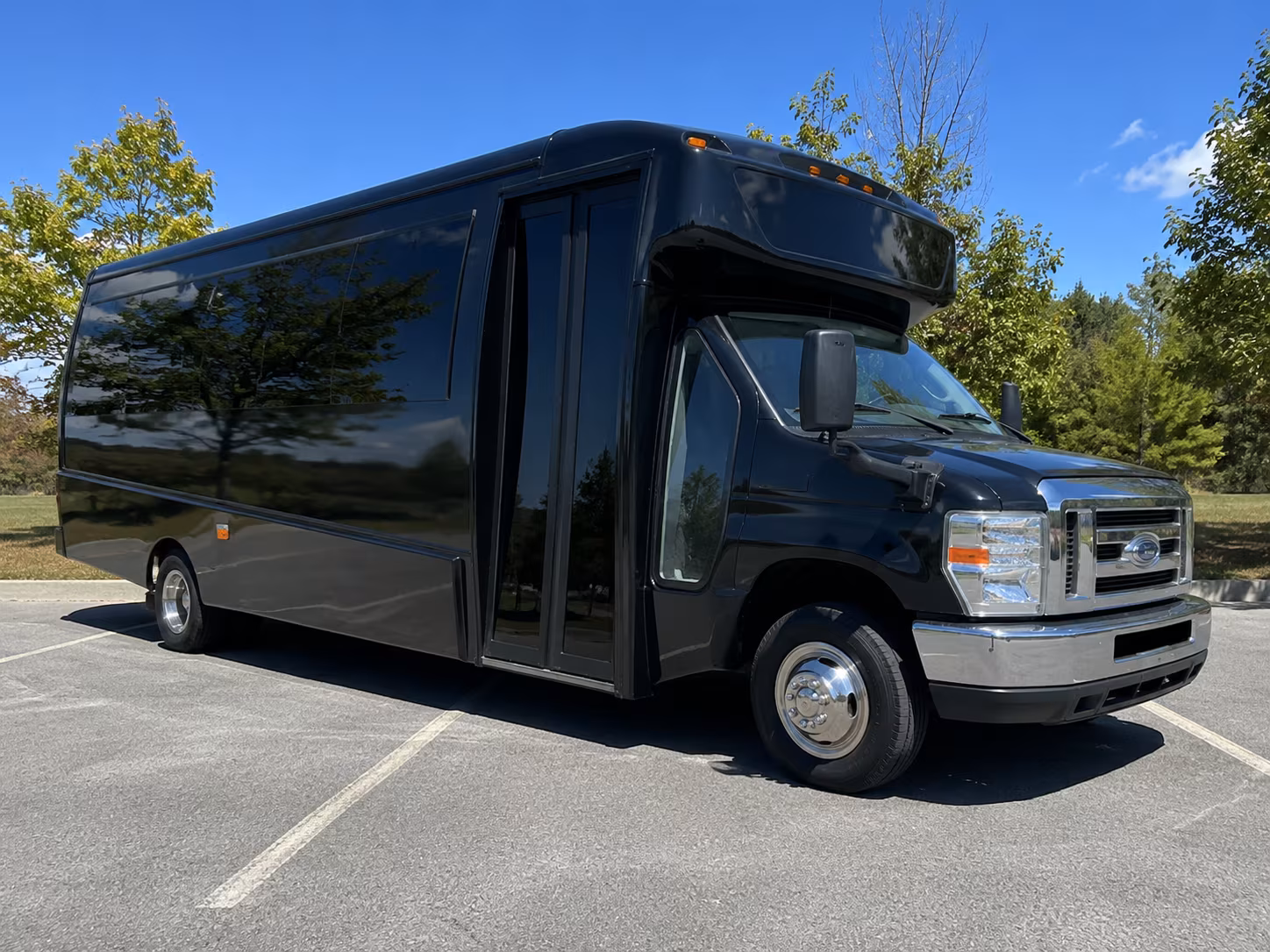 charter buses for oakland and san francisco museum field trips