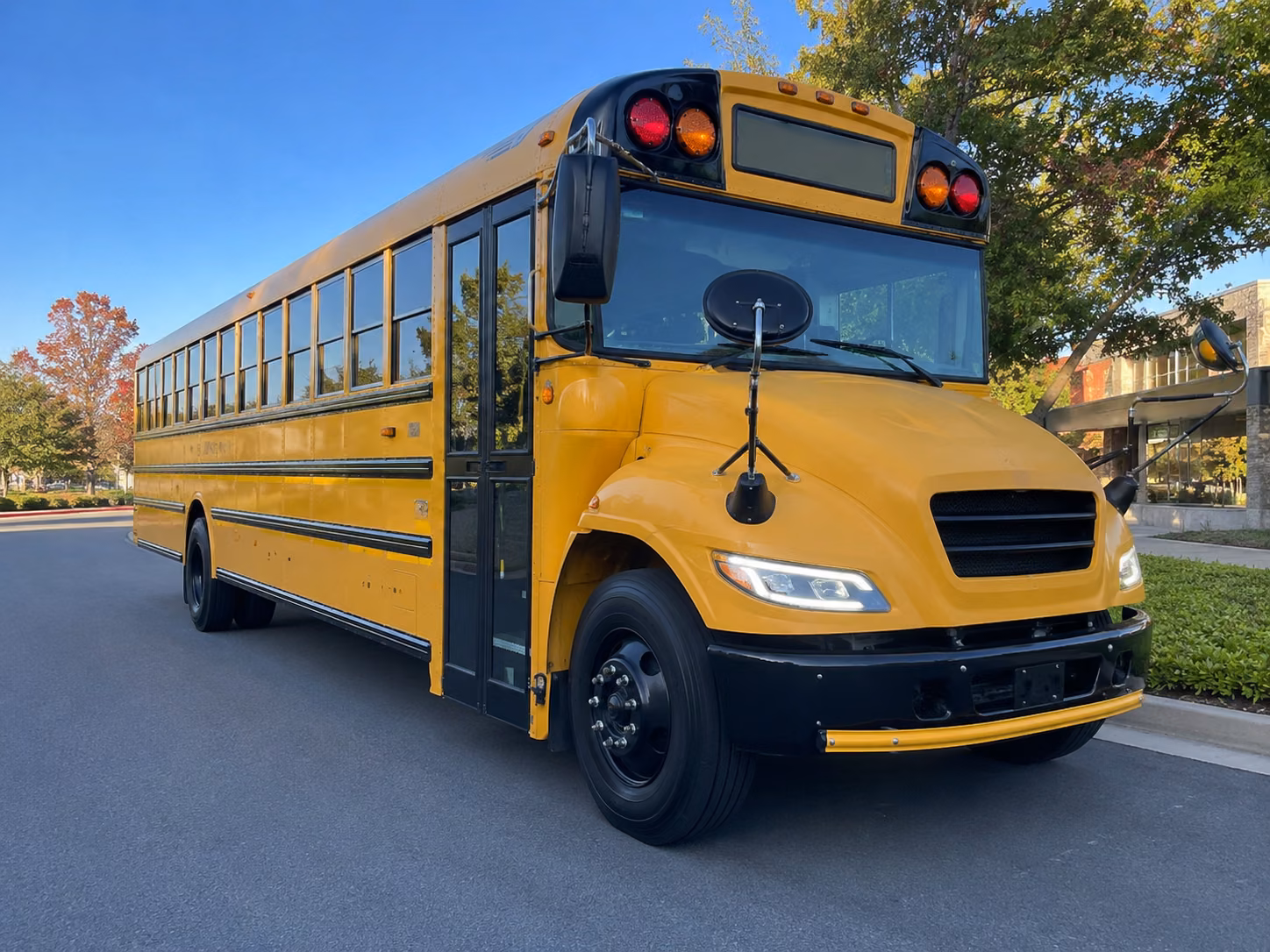 school bus rentals for bay area aquarium and zoo field trips