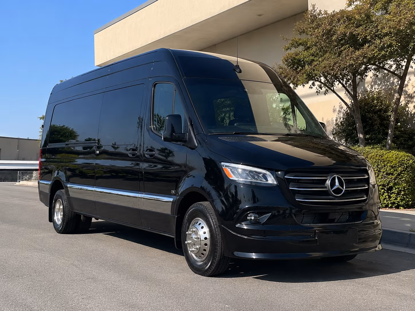 sprinter vans and shuttle buses for san leandro vineyard and winery weddings